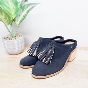 TOMS LEILA FRINGE MULES BRAND NEW- SIZE 6.5